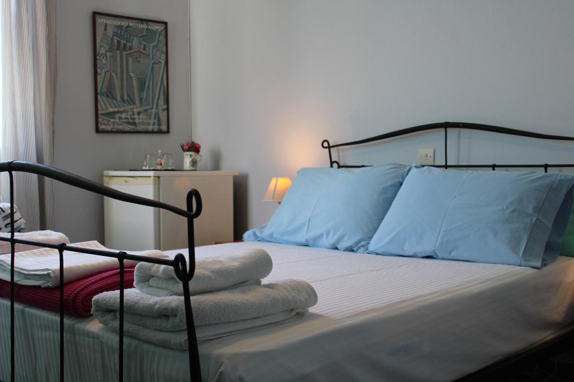 Blue Dolphin Hotell Batsíon Exteriör bild